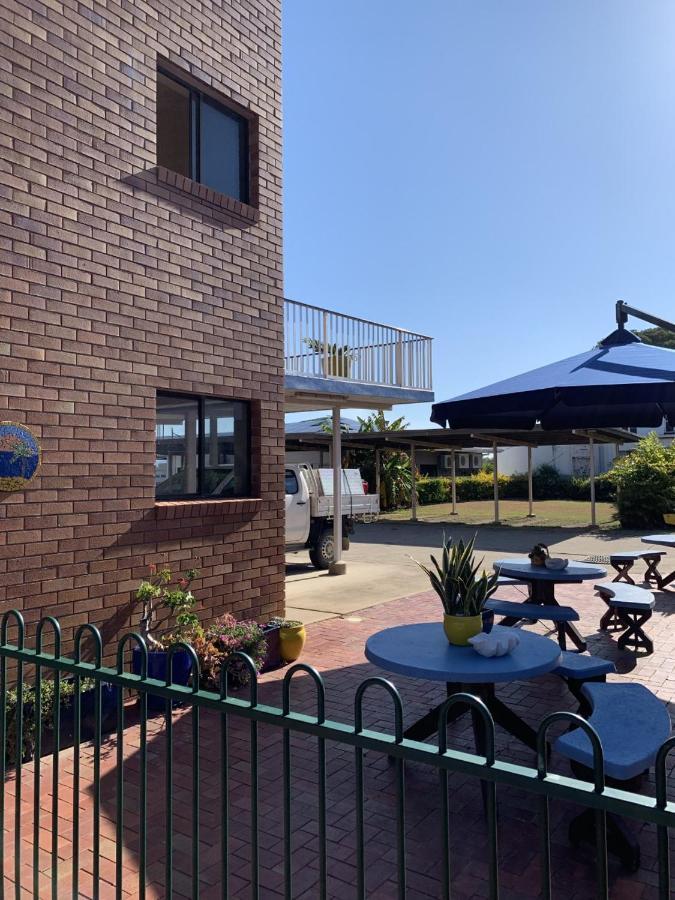 Sandpiper Motel Grasstree Beach Экстерьер фото