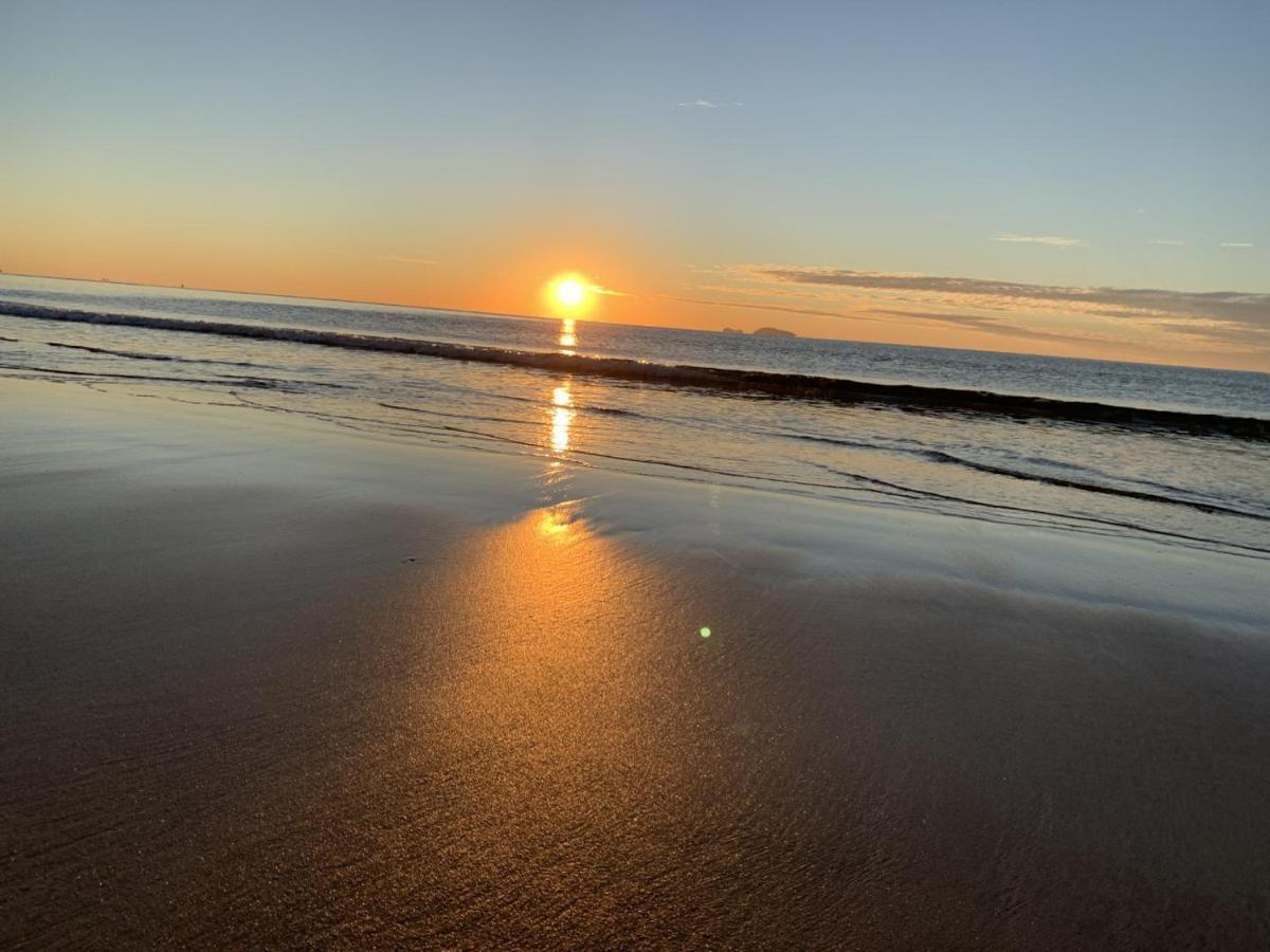 Sandpiper Motel Grasstree Beach Экстерьер фото
